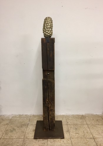 Nr. 2 Maulbeere  2022  Messingguss Holz  H 155 cm