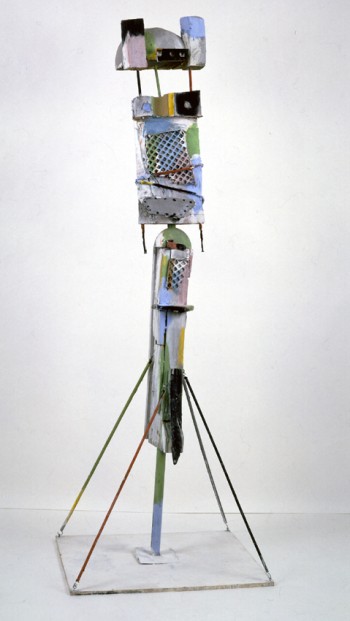 Nr. 19 Stangenfigur 2006 versch. Mat. bemalt 210 x 80 x 80 cm