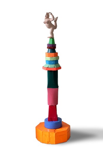 Nr. 12 Private dancer 2017 Keramik  Beton 144 x 23 x 23 cm